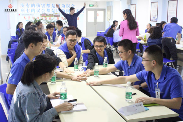 熱烈祝賀德永佳《企業(yè)內(nèi)訓(xùn)師培訓(xùn)TTT》研修課程成功舉辦！