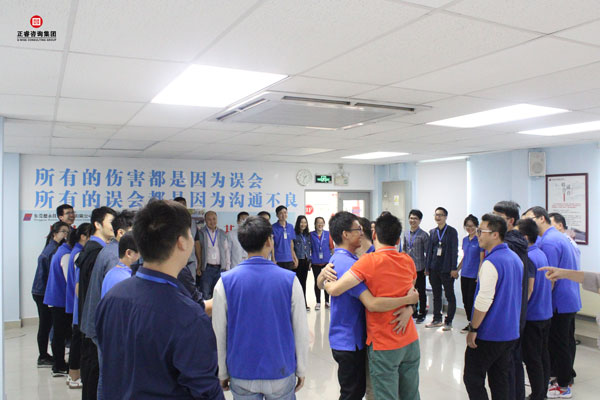 熱烈祝賀德永佳《企業(yè)內(nèi)訓(xùn)師培訓(xùn)TTT》研修課程成功舉辦！