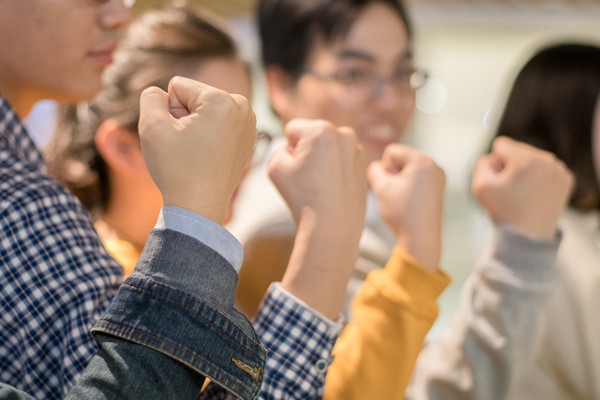員工幸福感：影響組織績(jī)效的重要因素！