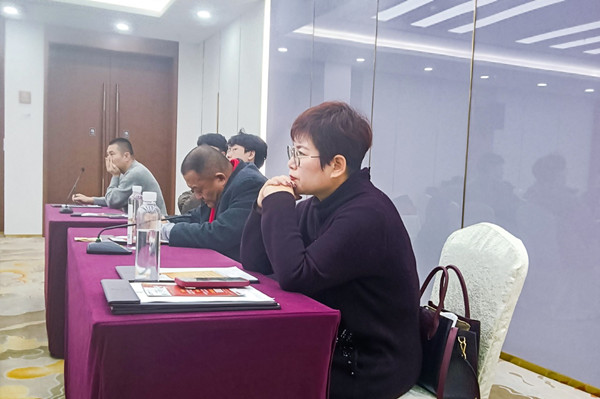 無錫市社區(qū)商會——勤新商會攜手正睿咨詢集團(tuán)為企業(yè)家賦能充電！