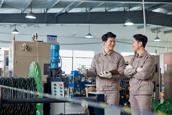 制造業(yè)管理新策略，引領(lǐng)企業(yè)高效運營，提升競爭力