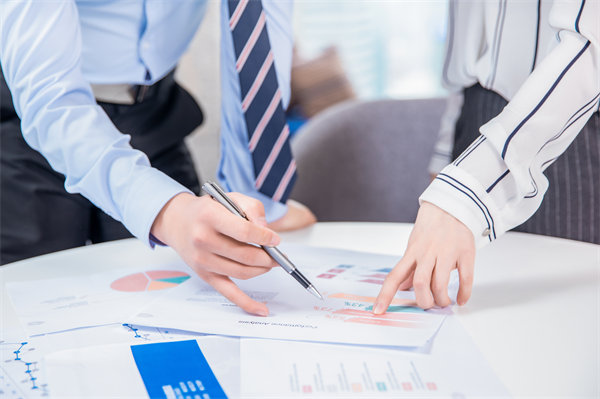薪酬管理與員工績效評估聯(lián)動，實現(xiàn)企業(yè)員工共同成長