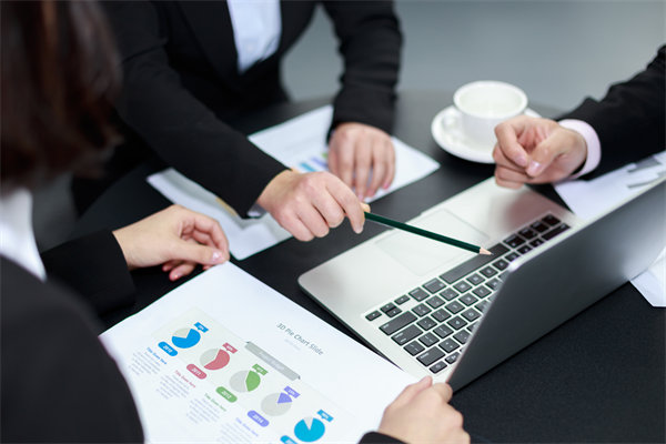 企業(yè)存在人力資源問題，是如何制約公司未來發(fā)展的？