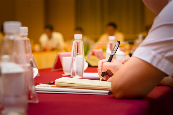 如何科學(xué)制定年度經(jīng)營計劃以應(yīng)對市場不確定性？