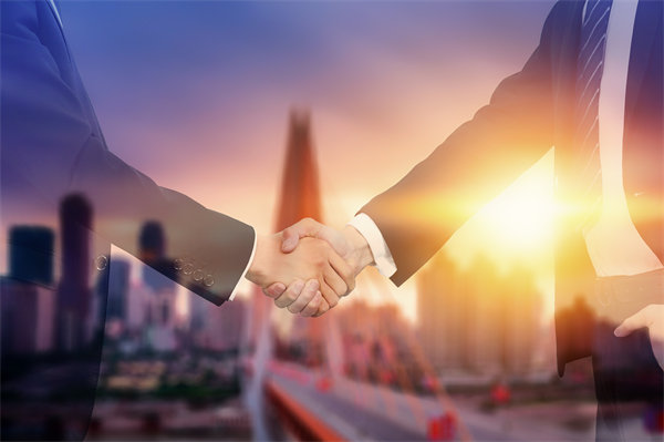 如何利用精益供應(yīng)鏈策略增強(qiáng)企業(yè)的抗風(fēng)險(xiǎn)能力？