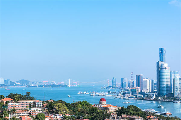 廈門營(yíng)銷咨詢公司如何為企業(yè)定制精準(zhǔn)營(yíng)銷策略？