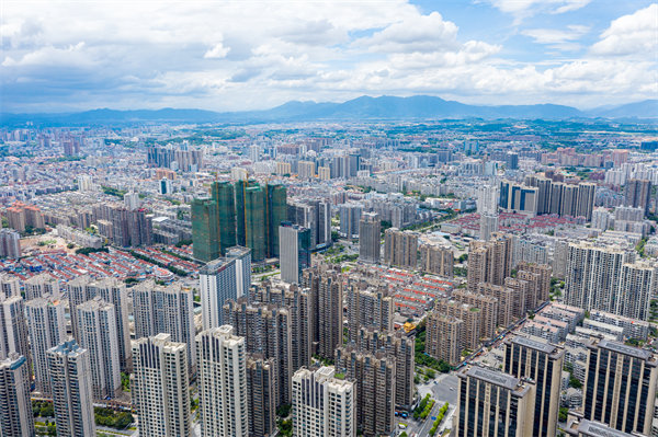 企業(yè)如何借助漳州咨詢公司優(yōu)化市場(chǎng)競(jìng)爭(zhēng)戰(zhàn)略？
