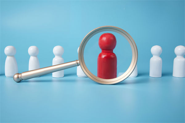 招聘效率低下，人力資源管理如何優(yōu)化流程精準(zhǔn)引才？