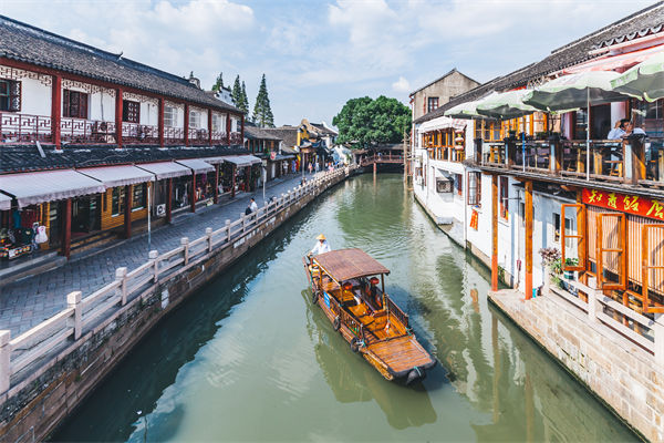 以文化賦能經濟社會發(fā)展，企業(yè)營銷管理對此有何啟發(fā)？