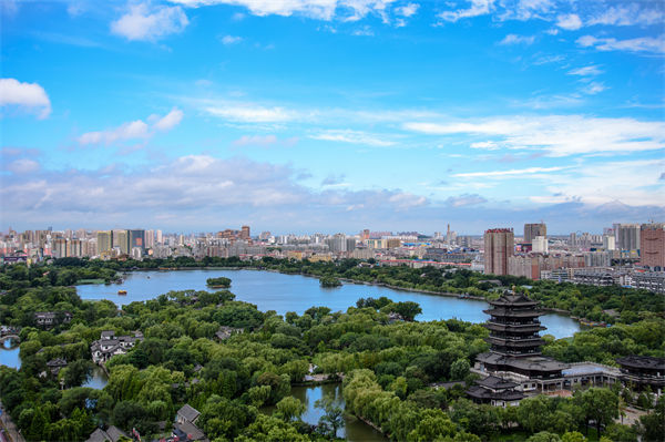 企業(yè)效益下滑，濟(jì)南企業(yè)管理咨詢?nèi)绾尉珳?zhǔn)診斷并逆勢破局？