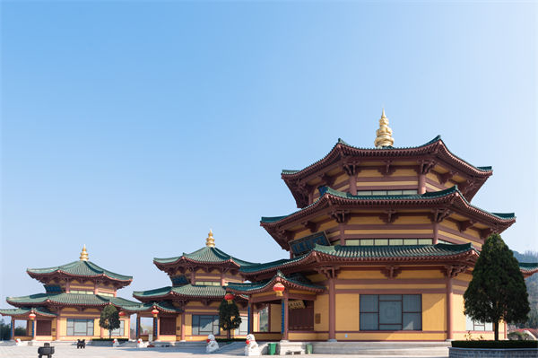 煙臺企業(yè)戰(zhàn)略模糊難落地？戰(zhàn)略咨詢公司如何精準錨定增長賽道？