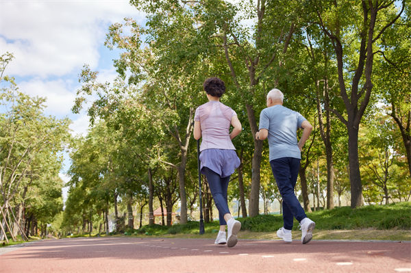 中國(guó)人均預(yù)期壽命79歲，對(duì)企業(yè)文件有何啟示？