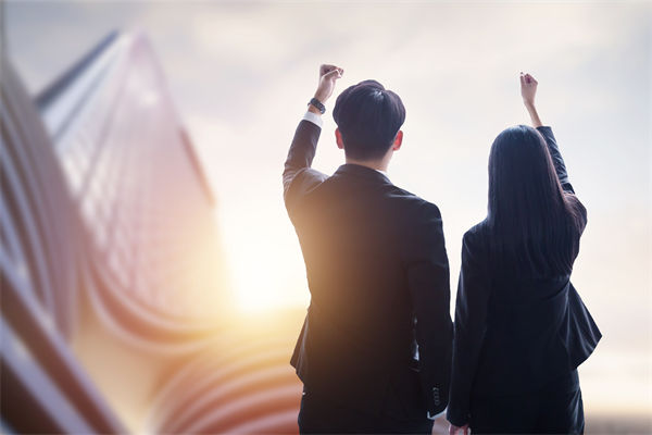薪酬咨詢分析：公職人員兼職送外賣，紀委回應(yīng)來了