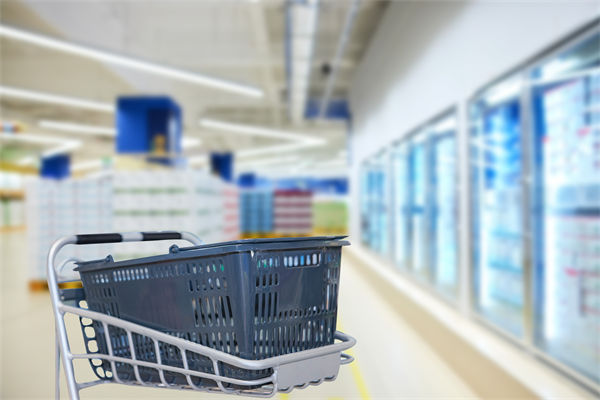 白酒遇冷，集體“降度”，關聯(lián)企業(yè)有何營銷啟示？