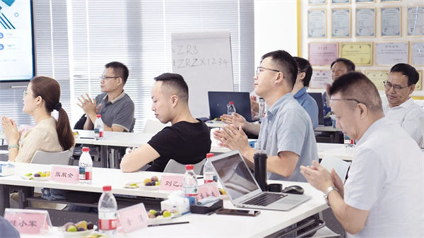 正睿咨詢(xún)集團(tuán)AI數(shù)智化咨詢(xún)第三期高級(jí)合伙人招募會(huì)