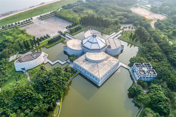 企業(yè)管理遇困想找?guī)褪?，東莞管理咨詢公司排名能指路嗎？