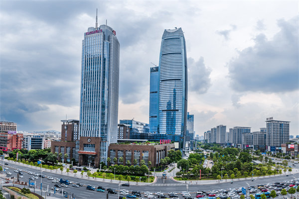 集團子公司各自為戰(zhàn)內(nèi)耗嚴重，東莞集團管控咨詢公司能協(xié)助解決嗎？